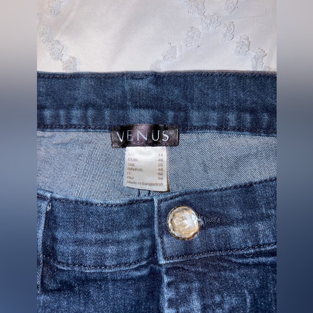 VENUS Dark Blue Women's Jeans